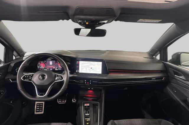 Volkswagen Golf (2022) thumbnail 5