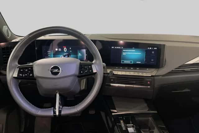 Opel Astra (2025) thumbnail 5