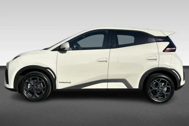 BYD Dolphin (2026) thumbnail 2