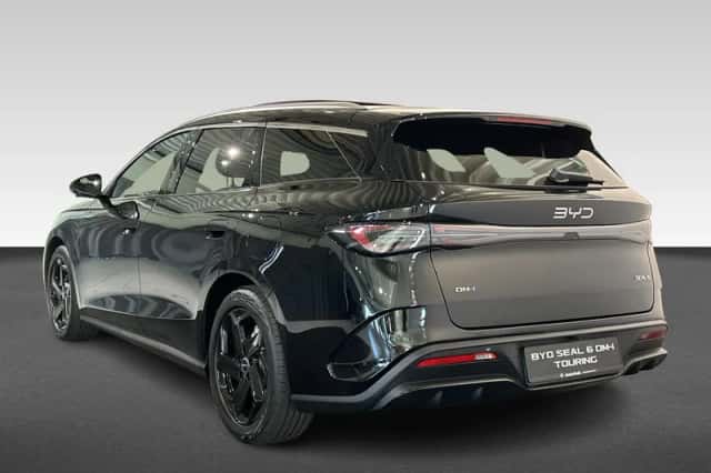 BYD Seal (2026) thumbnail 3