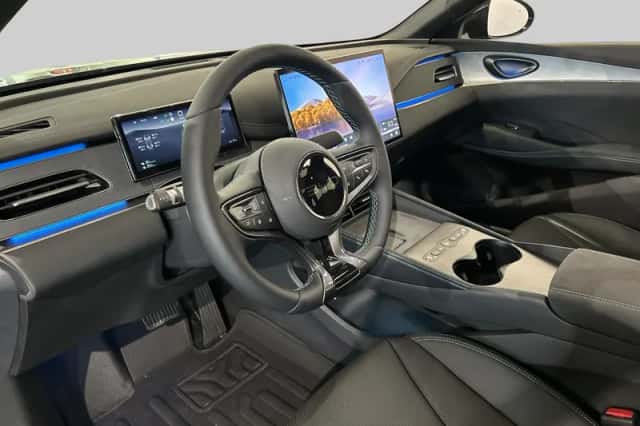 BYD Seal (2026) thumbnail 4