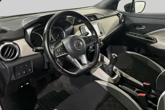 Nissan Micra (2022) thumbnail 4