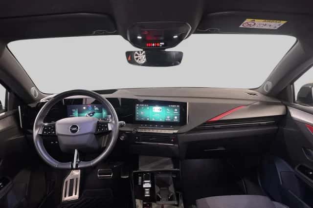 Opel Astra (2022) thumbnail 5