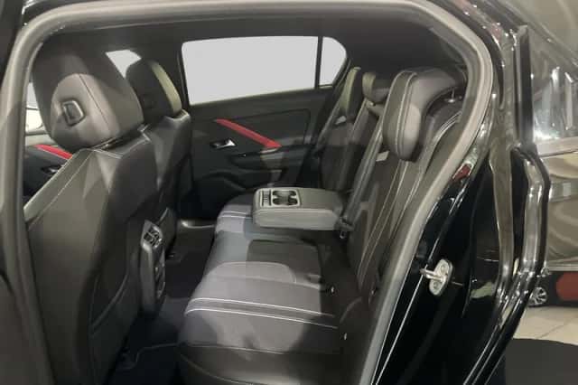 Opel Astra (2022) thumbnail 6