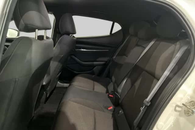 Mazda 3 (2021) thumbnail 6