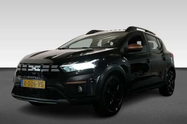 Dacia Sandero Stepway (2024) thumbnail 1