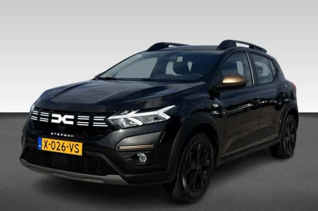 Dacia Sandero Stepway (2024) thumbnail 1