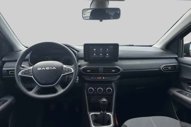 Dacia Sandero Stepway (2024) thumbnail 5