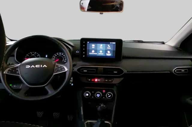 Dacia Sandero Stepway (2024) thumbnail 5