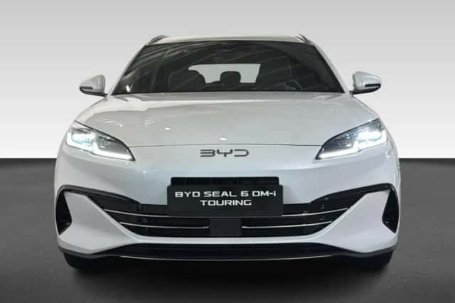 BYD Seal (2026) thumbnail 6