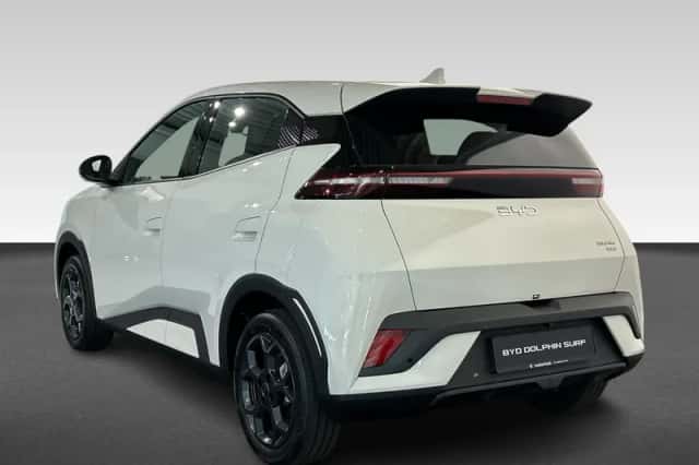 BYD Dolphin (2026) thumbnail 3