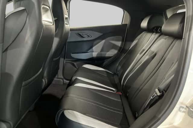 BYD Dolphin (2026) thumbnail 6