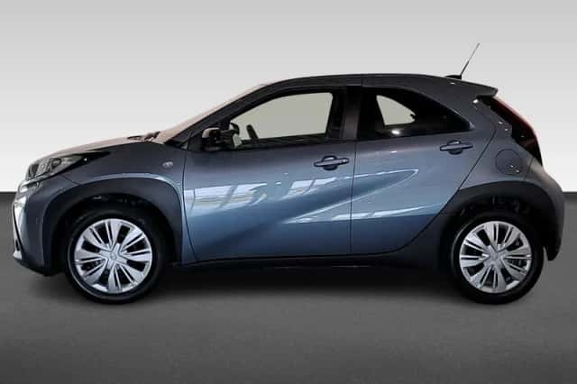 Toyota Aygo (2024) thumbnail 2