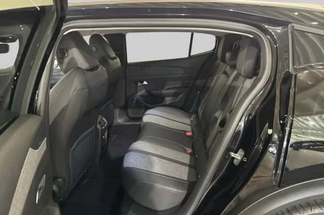 Peugeot 408 (2024) thumbnail 6