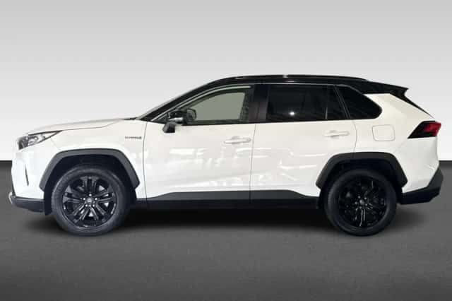 Toyota RAV4 (2019) thumbnail 2