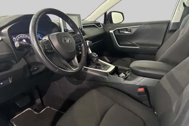 Toyota RAV4 (2019) thumbnail 4