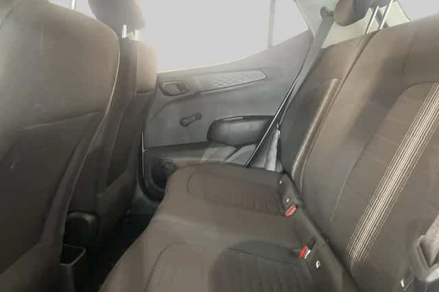 Hyundai i10 (2025) thumbnail 6