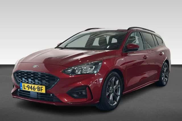 Ford Focus (2021) thumbnail 1