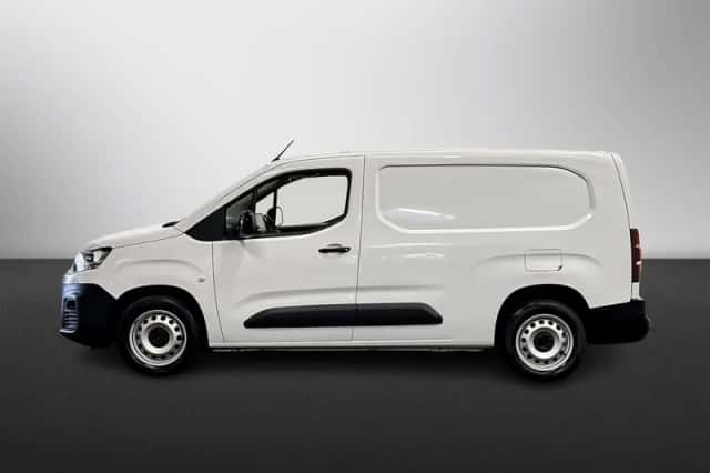 Citroën Berlingo (2023) thumbnail 2
