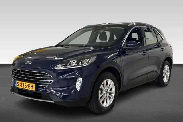 Ford Kuga (2023) thumbnail 1
