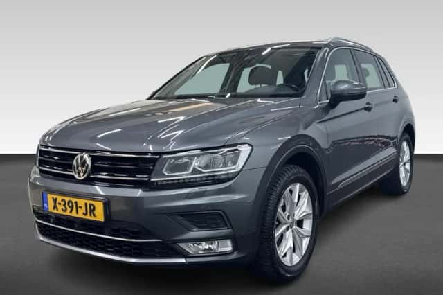 Volkswagen Tiguan (2016) thumbnail 1