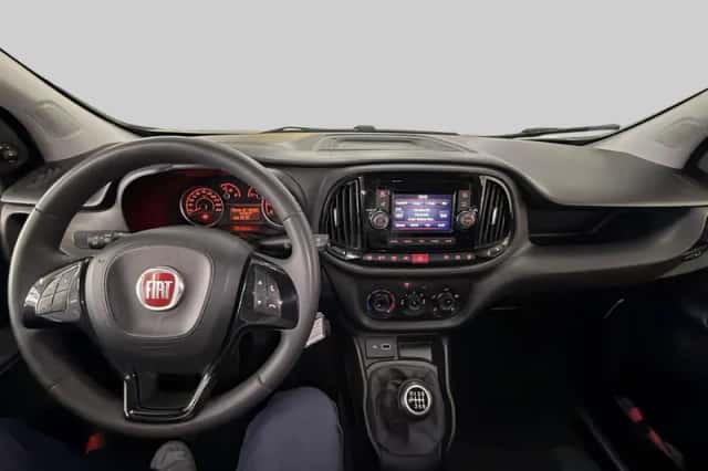 Fiat Doblò (2022) thumbnail 5