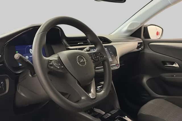 Opel Corsa-e (2022) thumbnail 4