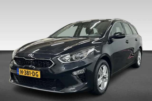 Kia Ceed Sportswagon (2020) thumbnail 1