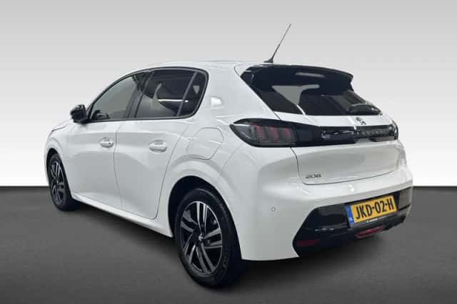 Peugeot 208 (2023) thumbnail 3