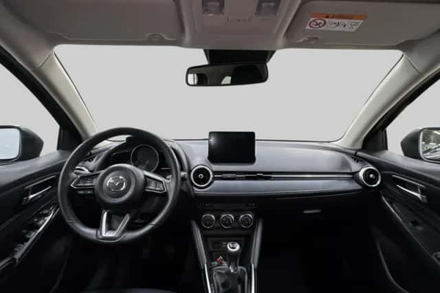Mazda 2 (2022) thumbnail 5