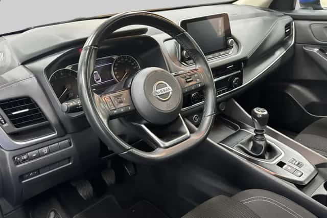 Nissan Qashqai (2022) thumbnail 4