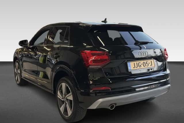 Audi Q2 (2020) thumbnail 3
