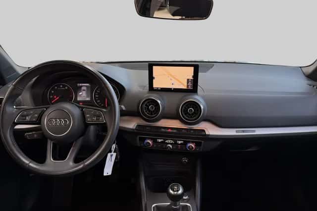 Audi Q2 (2020) thumbnail 5