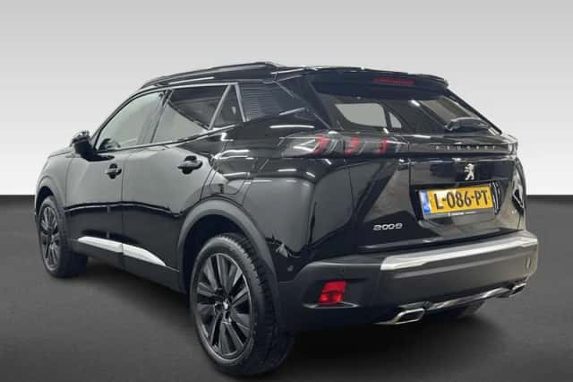 Peugeot 2008 (2021) thumbnail 3