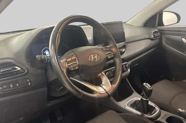Hyundai i30 (2022) thumbnail 4