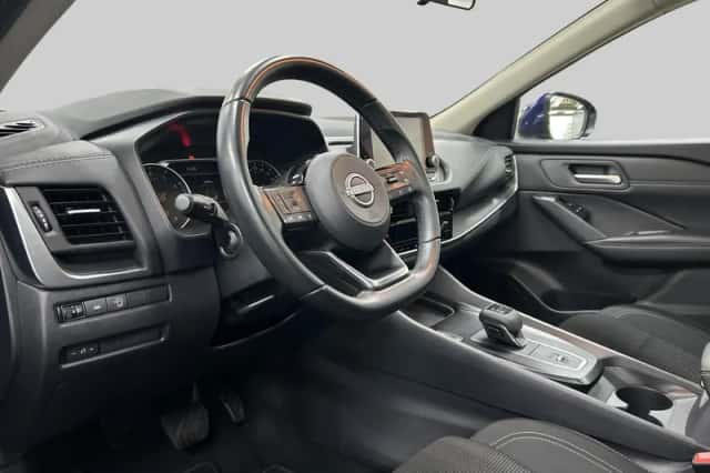Nissan Qashqai (2023) thumbnail 4