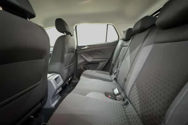 Volkswagen T-Cross (2019) thumbnail 6