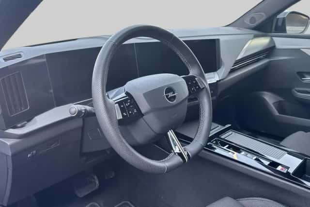 Opel Astra (2025) thumbnail 4