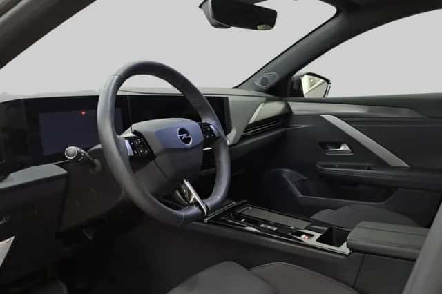 Opel Astra (2025) thumbnail 4