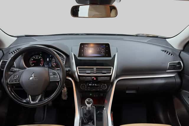 Mitsubishi Eclipse Cross (2019) thumbnail 5