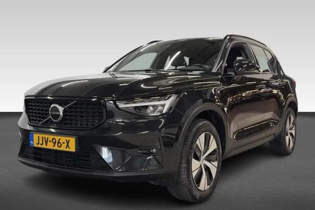 Volvo XC40 (2023) thumbnail 1