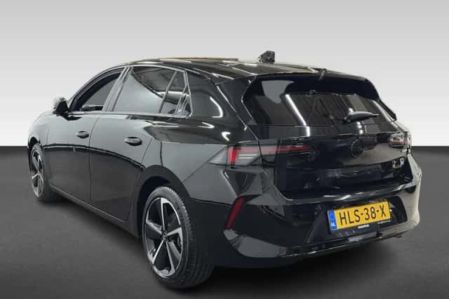 Opel Astra (2025) thumbnail 3