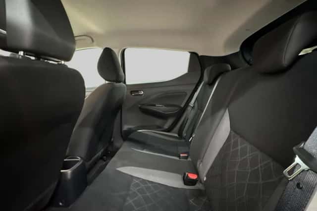 Nissan Micra (2022) thumbnail 6