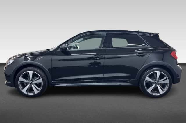 Audi A1 (2021) thumbnail 2