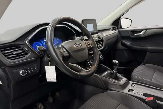 Ford Kuga (2021) thumbnail 4