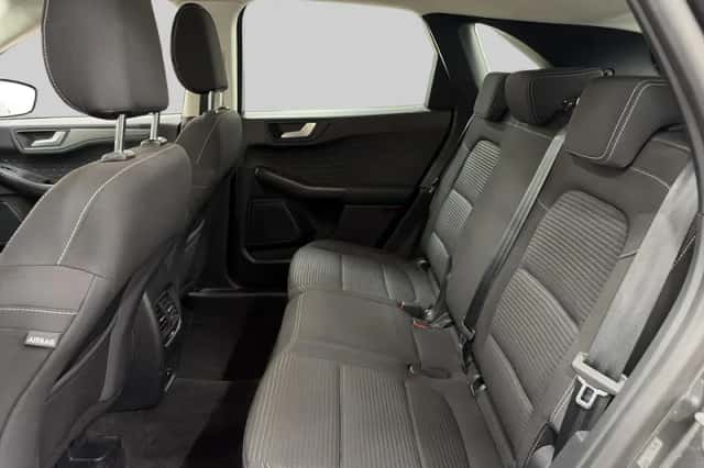 Ford Kuga (2021) thumbnail 6