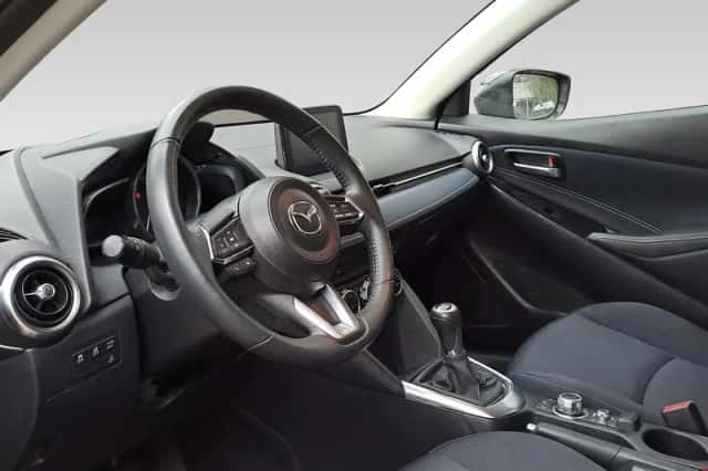 Mazda 2 (2021) thumbnail 4
