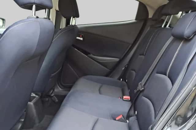 Mazda 2 (2021) thumbnail 6