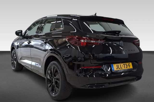 Opel Grandland (2024) thumbnail 3
