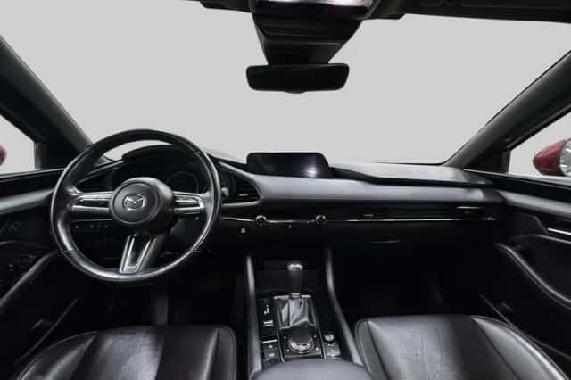Mazda 3 (2022) thumbnail 5